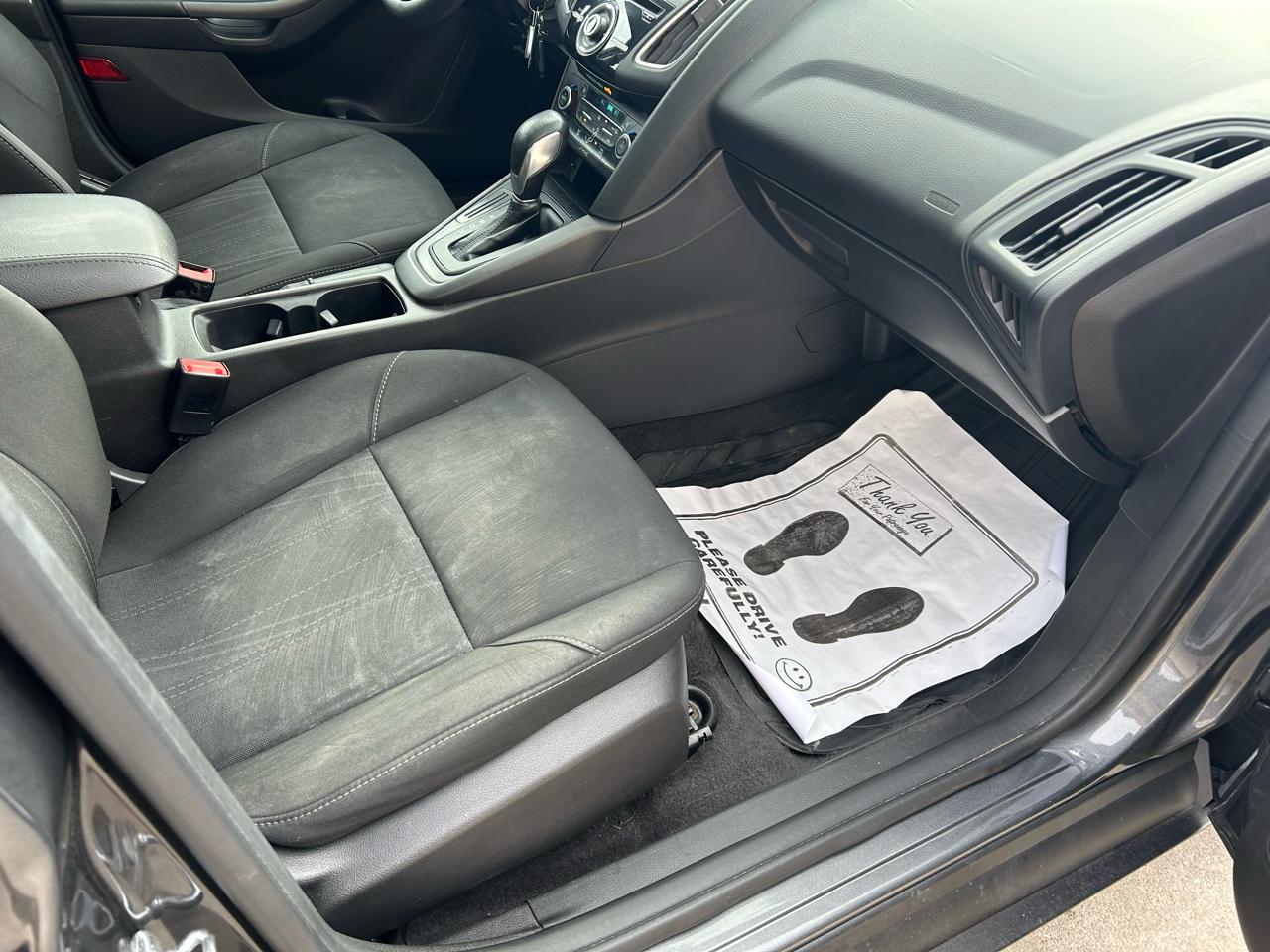 Ford Focus SEL Sedan 2018