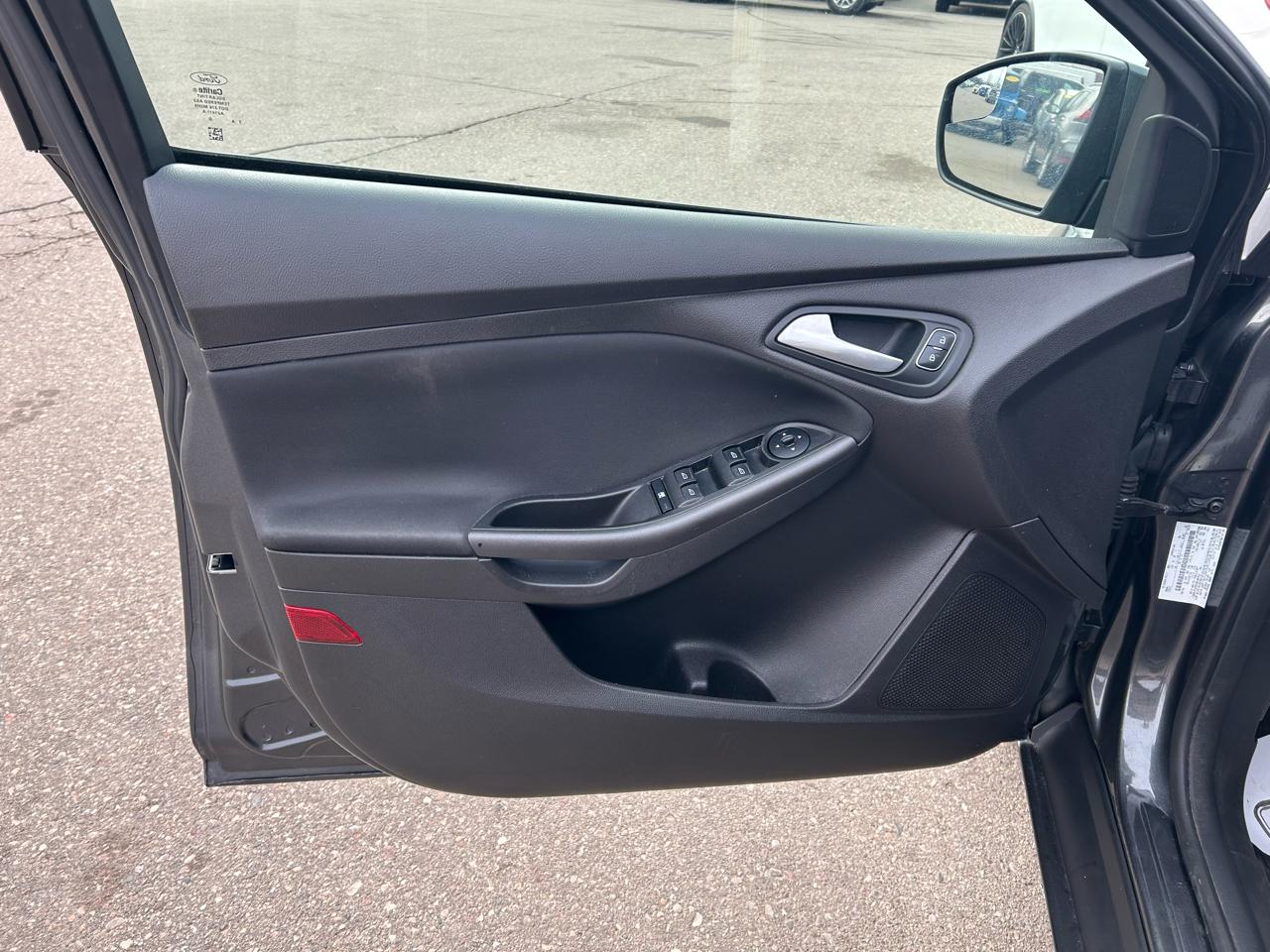 Ford Focus SEL Sedan 2018