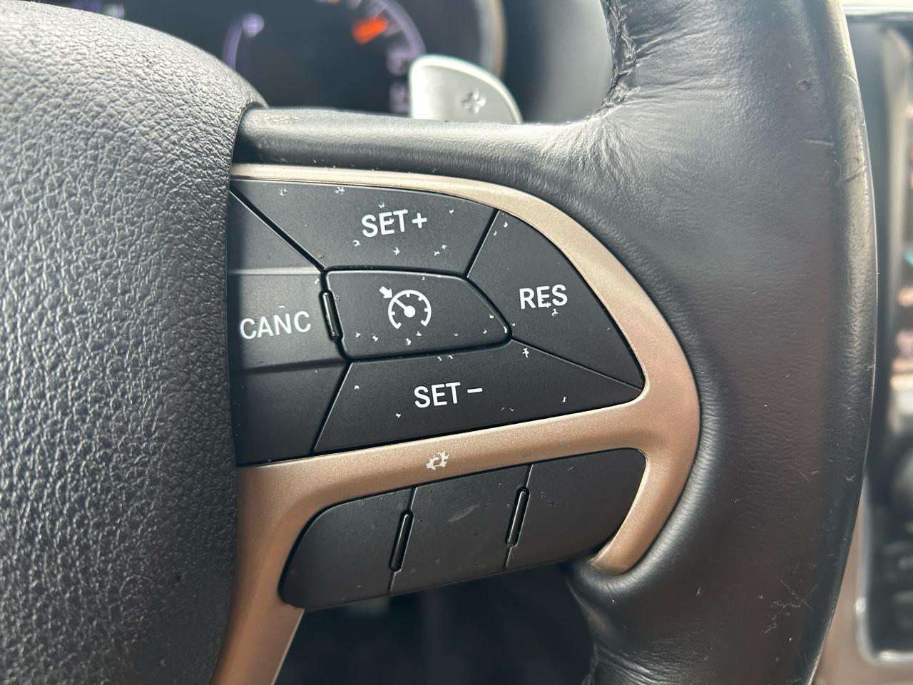 Jeep Grand Cherokee Limited 4WD 2015