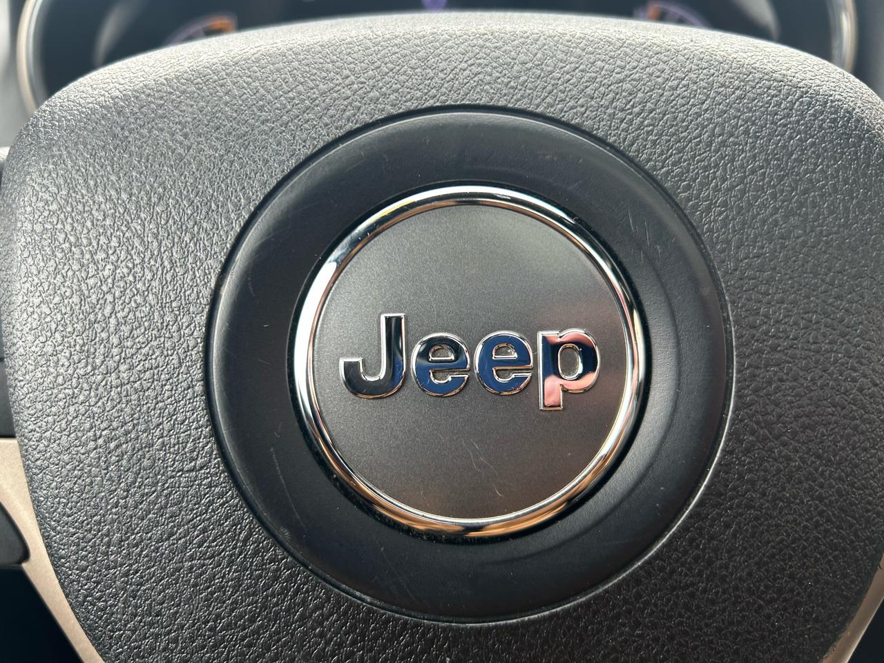 Jeep Grand Cherokee Limited 4WD 2015
