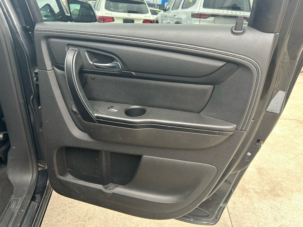 GMC Acadia SLE-1 AWD 2014