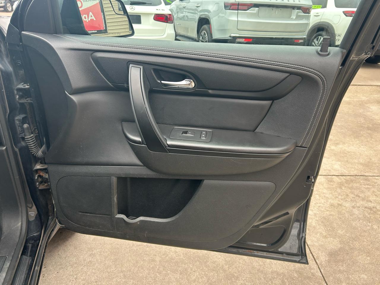 GMC Acadia SLE-1 AWD 2014