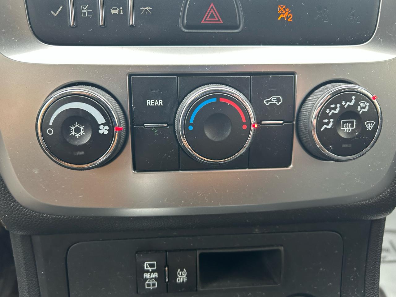 GMC Acadia SLE-1 AWD 2014