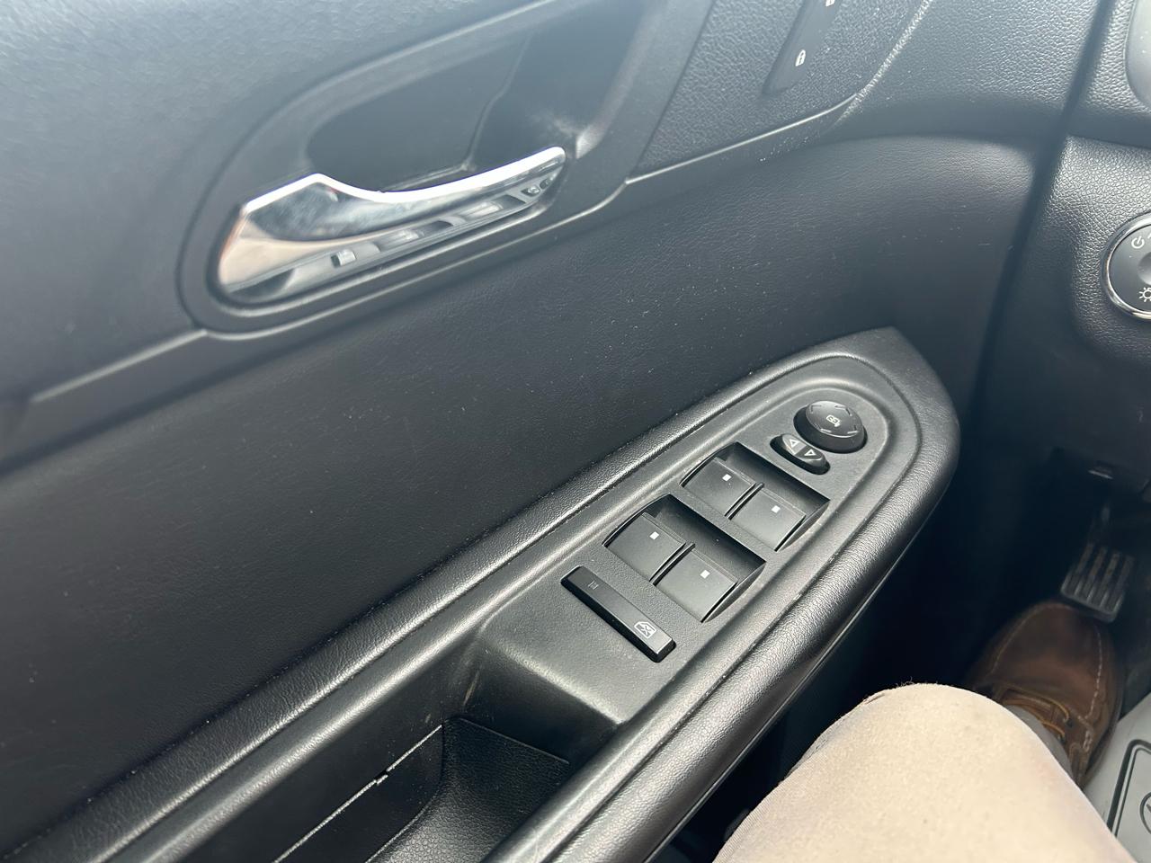 GMC Acadia SLE-1 AWD 2014