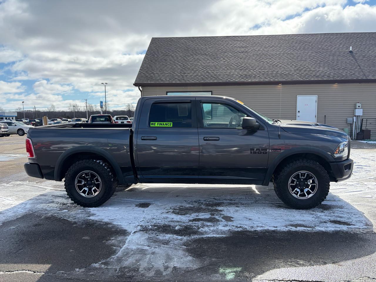 RAM 1500 Rebel Crew Cab SWB 4WD 2016
