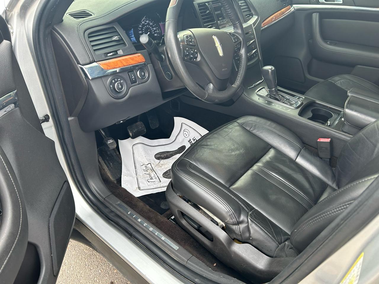 Lincoln MKS FWD 2015