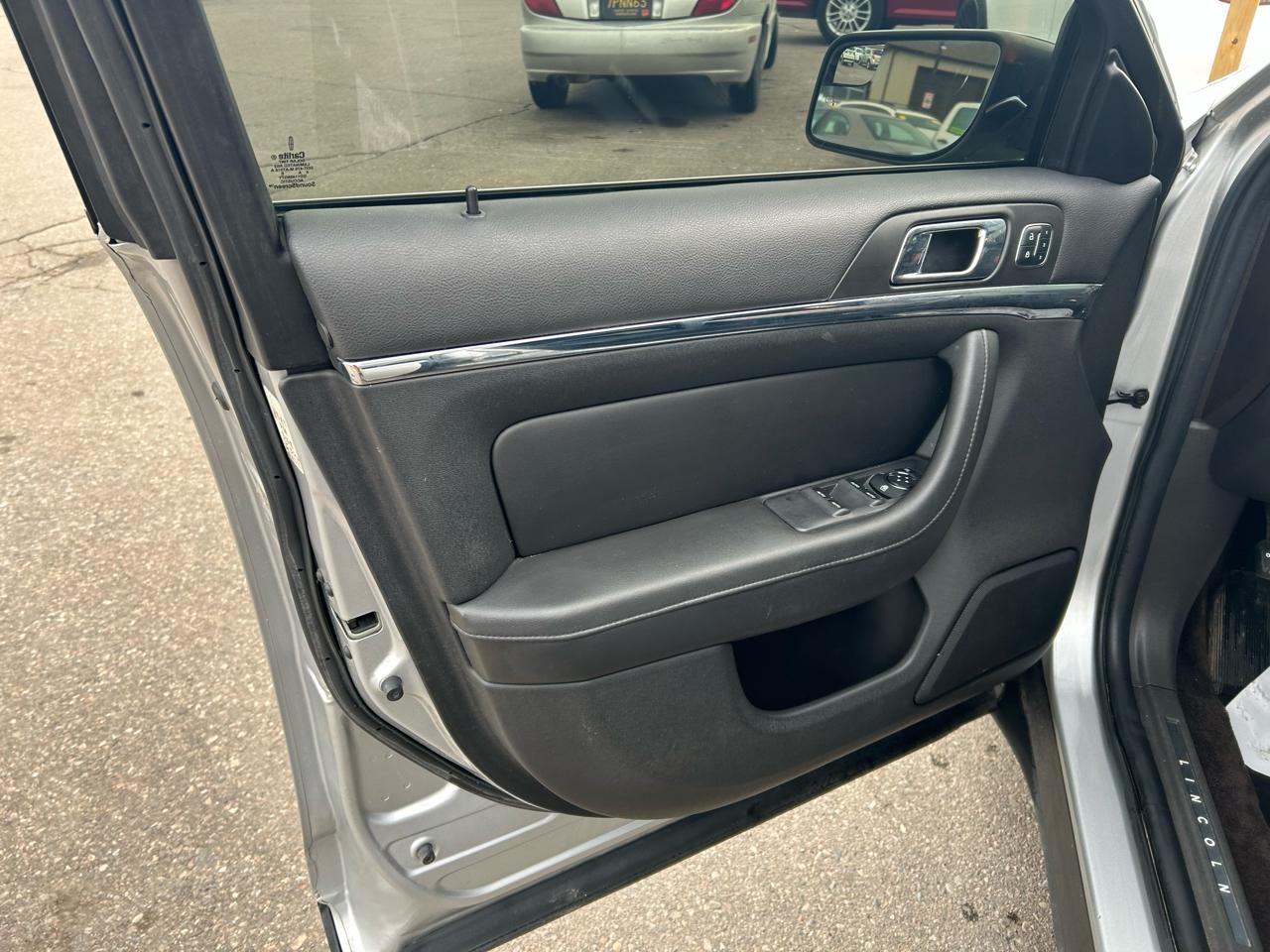 Lincoln MKS FWD 2015