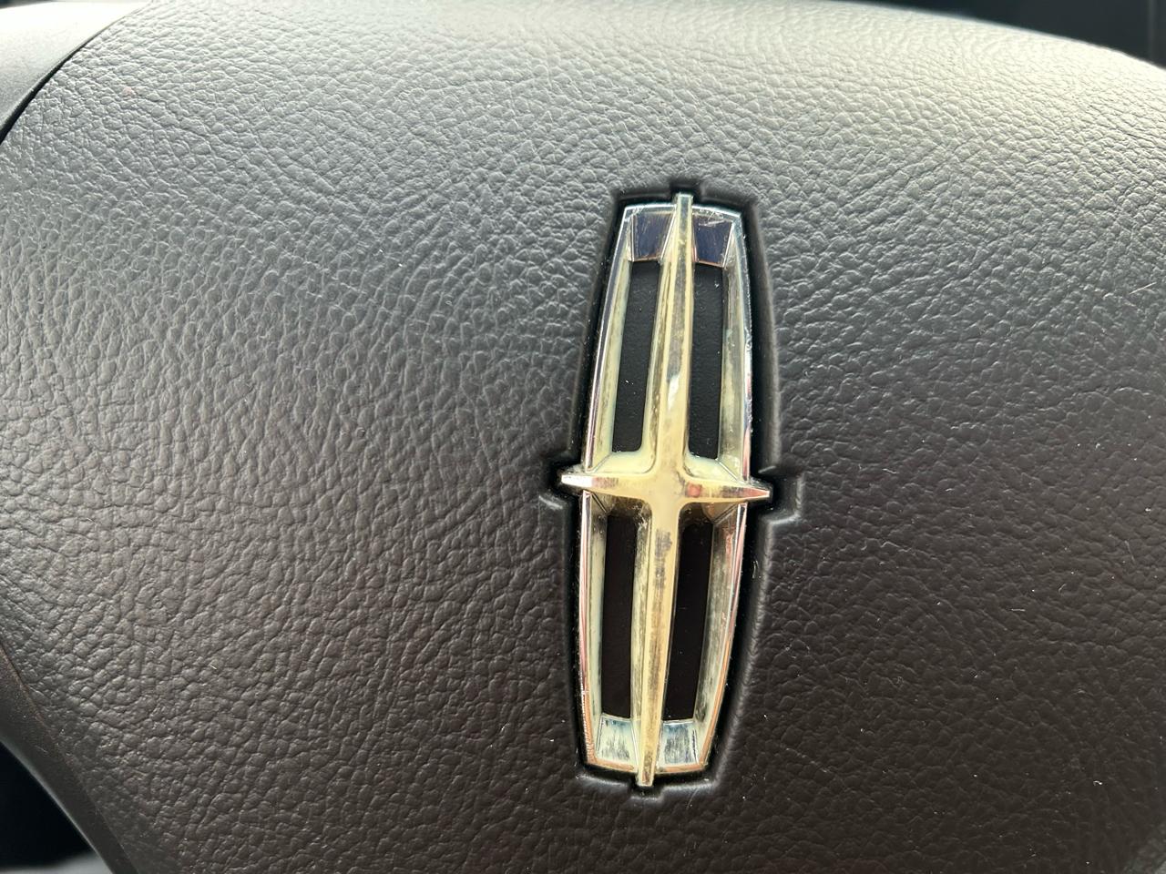 Lincoln MKS FWD 2015