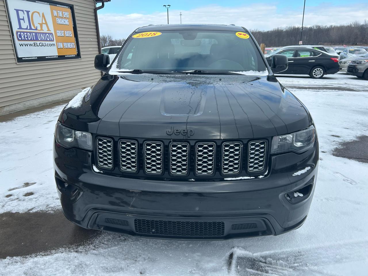 Jeep Grand Cherokee Laredo 4WD 2018