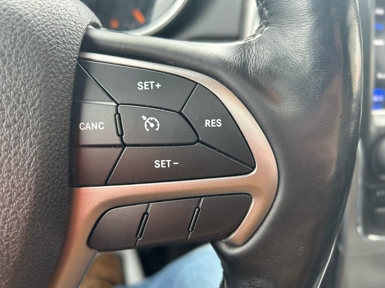 Jeep Grand Cherokee Laredo 4WD 2018