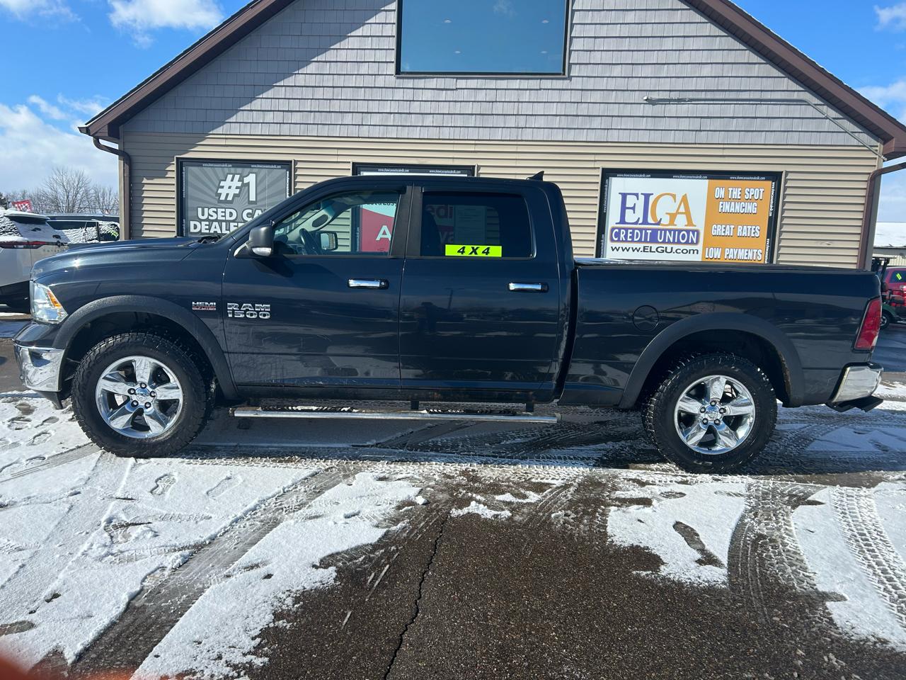 RAM 1500 SLT Crew Cab 4WD 2013