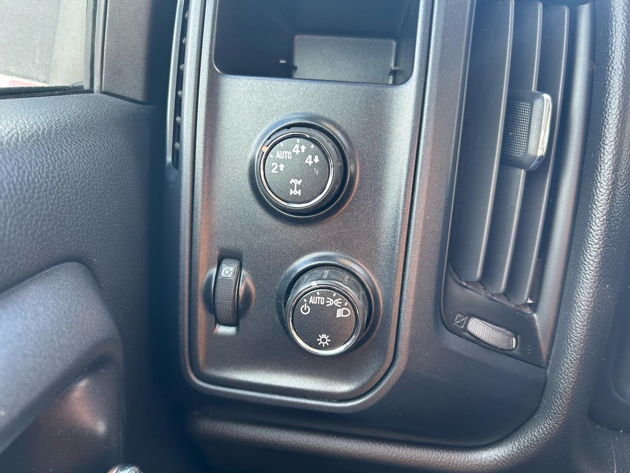 Chevrolet Silverado 1500 Work Truck 1WT Double Cab 4WD 2014