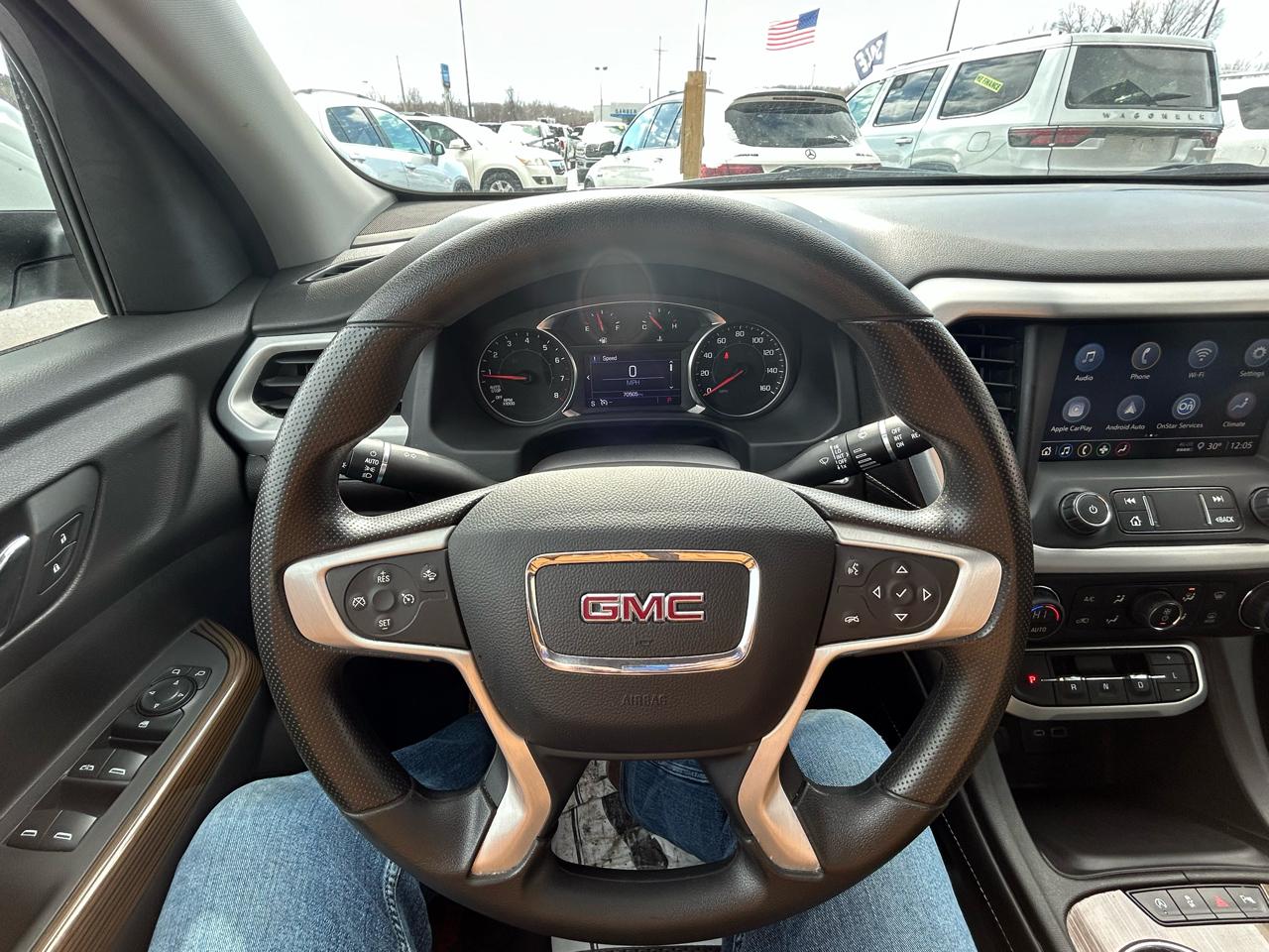 GMC Acadia SLE 2022