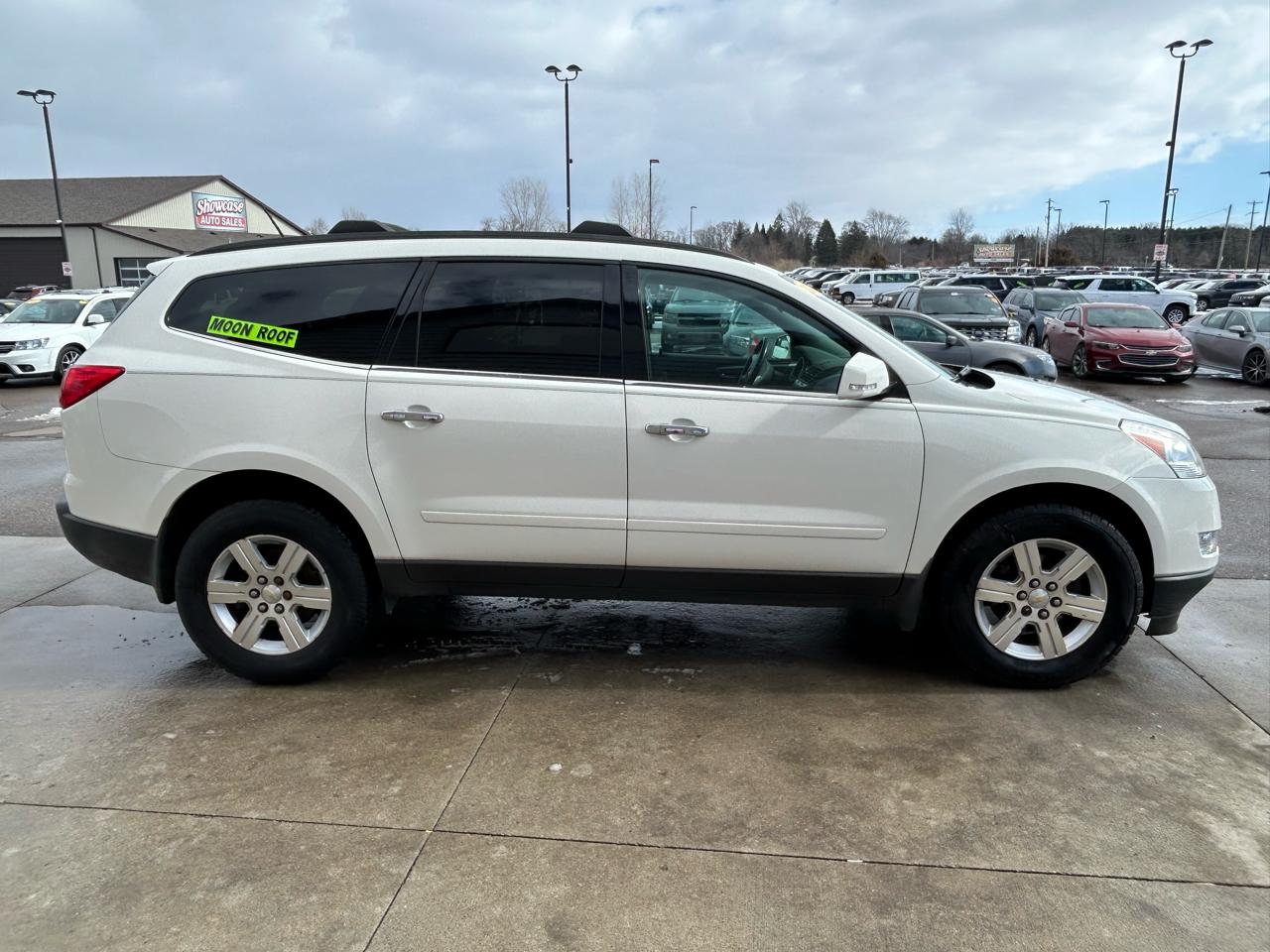 Chevrolet Traverse LT FWD 2011