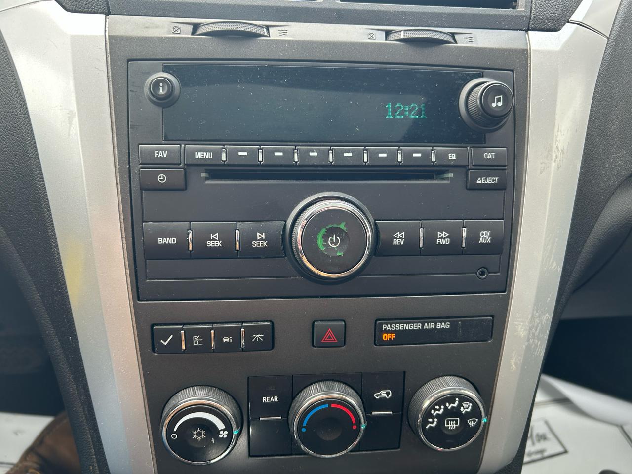 Chevrolet Traverse LT FWD 2011