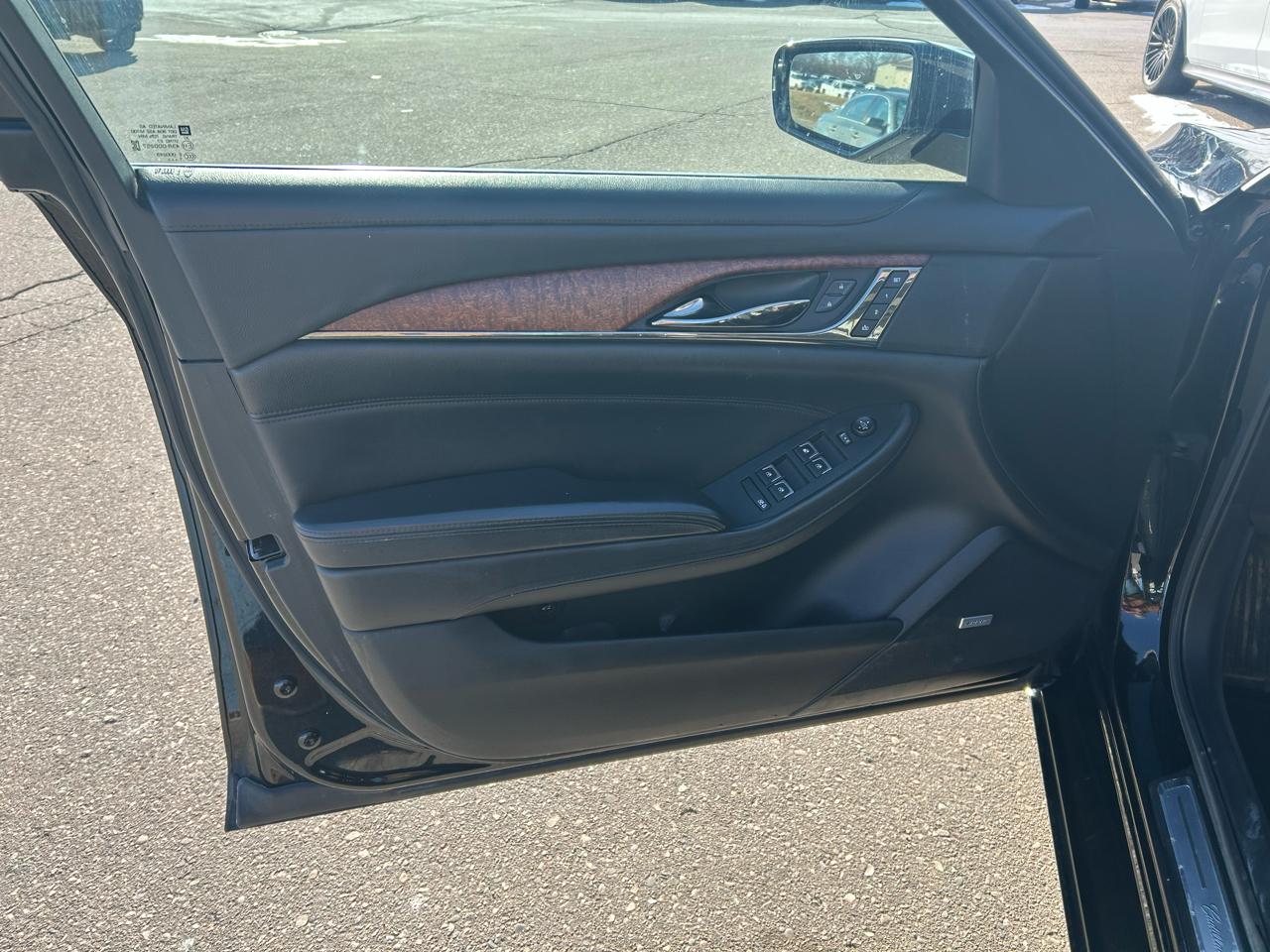 Cadillac CTS 2.0L Turbo Luxury RWD 2017