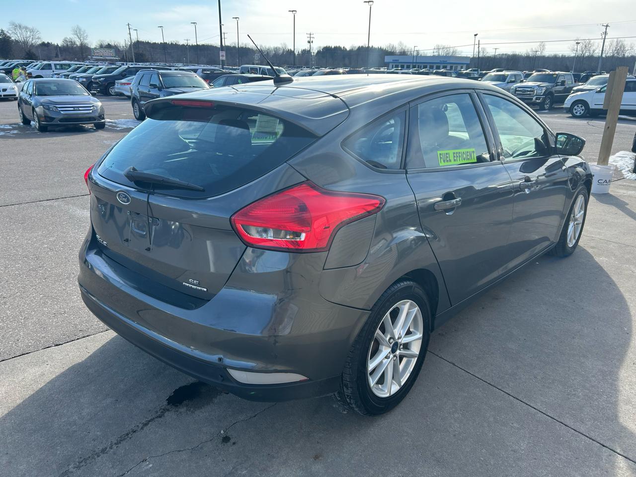 Ford Focus SE Hatch 2016