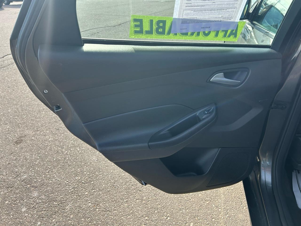 Ford Focus SE Hatch 2016