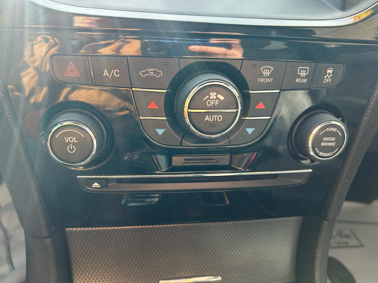 Chrysler 300 S V6 RWD 2013