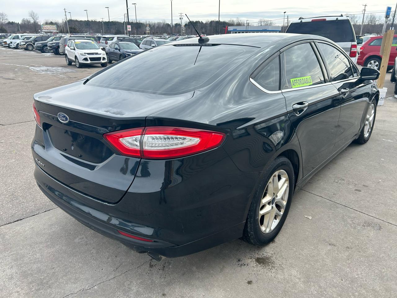 Ford Fusion SE 2014
