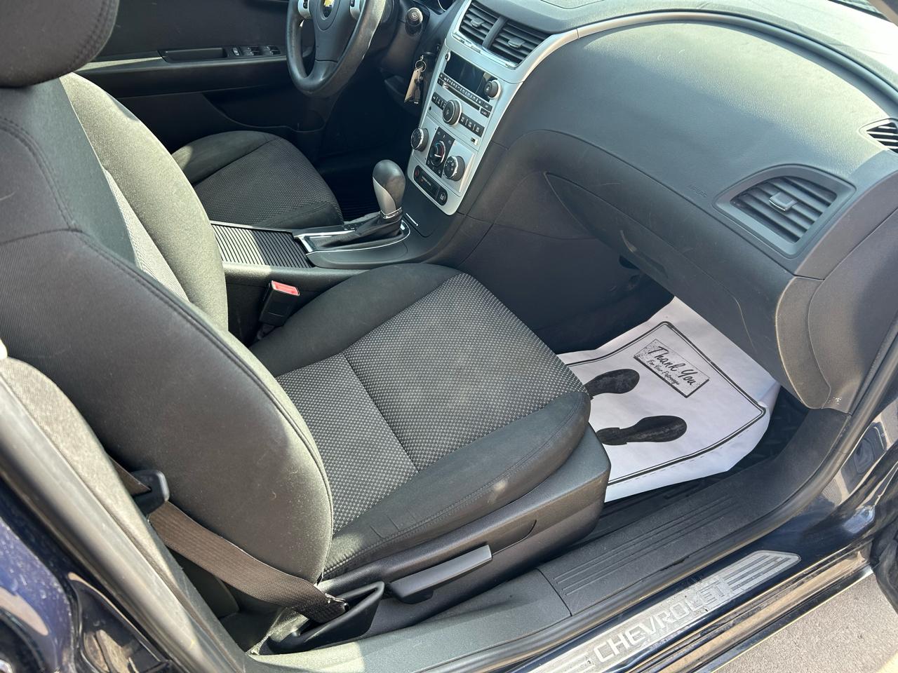 Chevrolet Malibu 1LT 2010