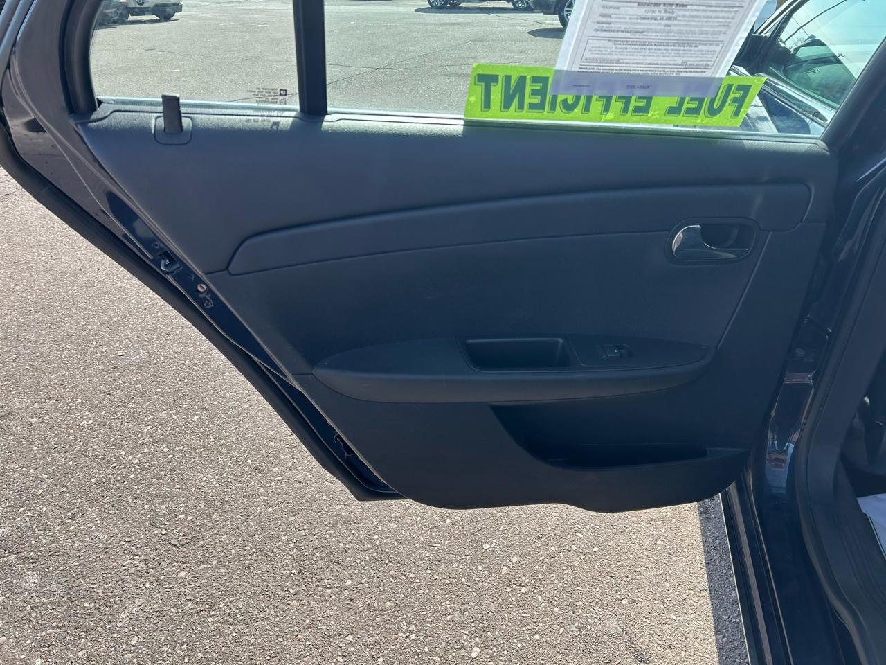 Chevrolet Malibu 1LT 2010