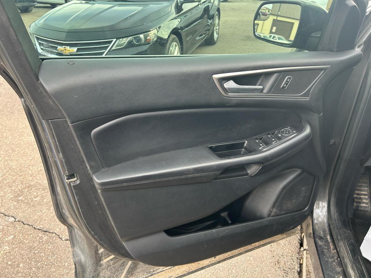 Ford Edge SEL FWD 2015