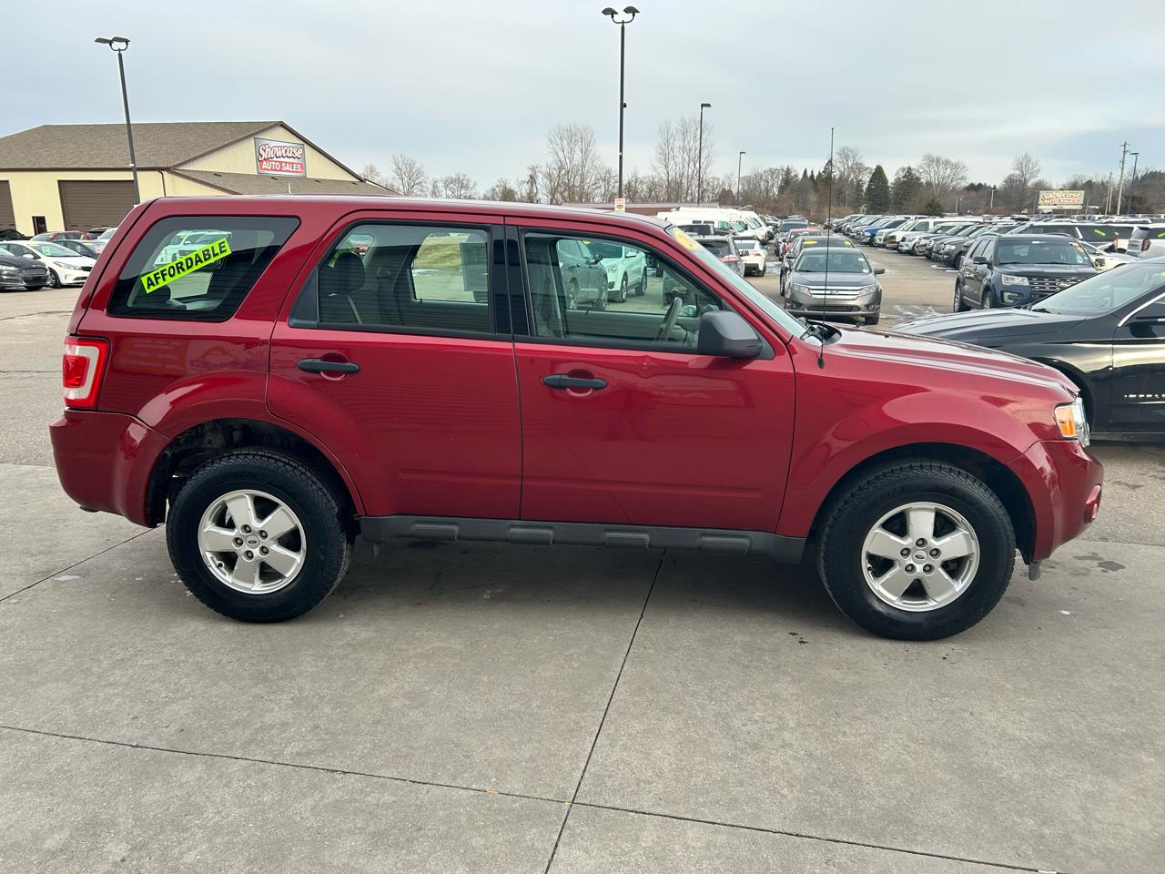 Ford Escape XLS FWD 2012