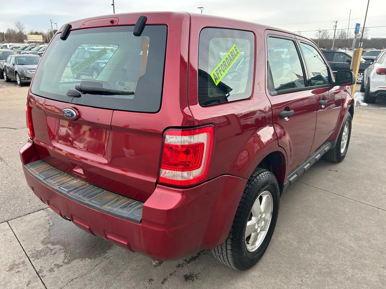 Ford Escape XLS FWD 2012