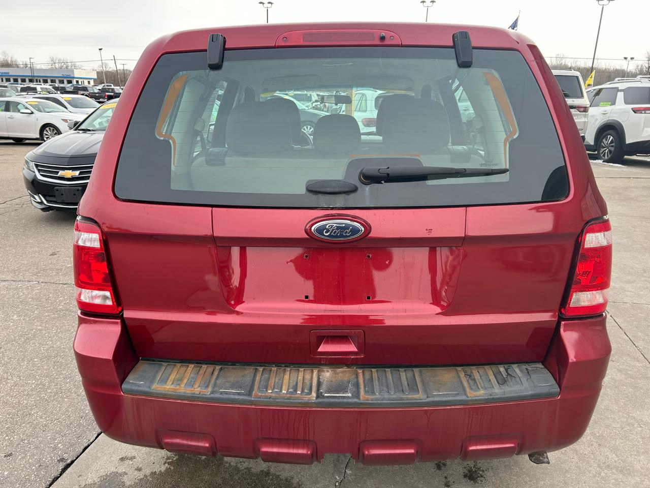 Ford Escape XLS FWD 2012