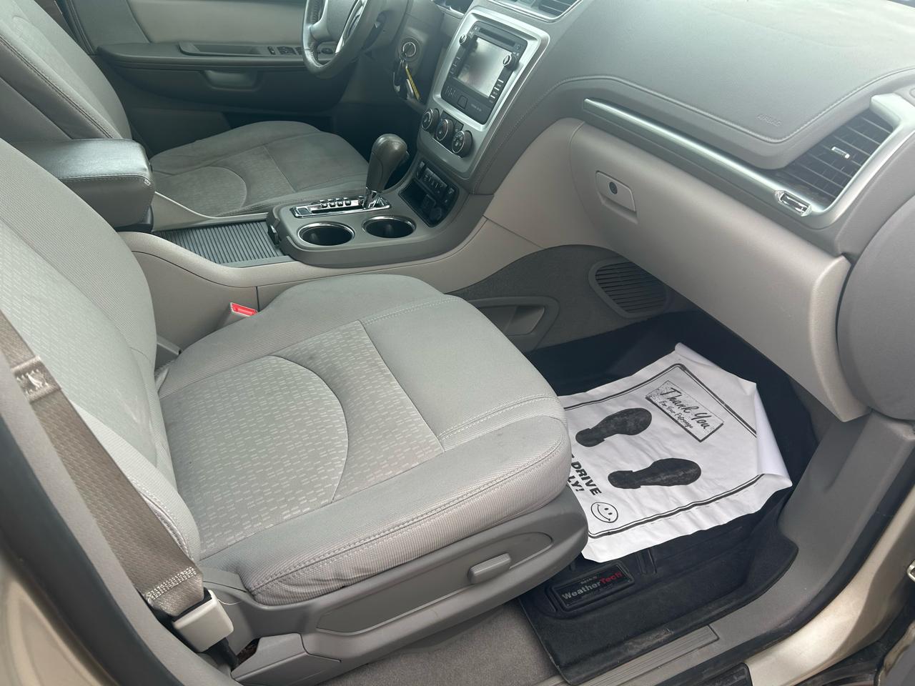 GMC Acadia SLE-2 FWD 2015