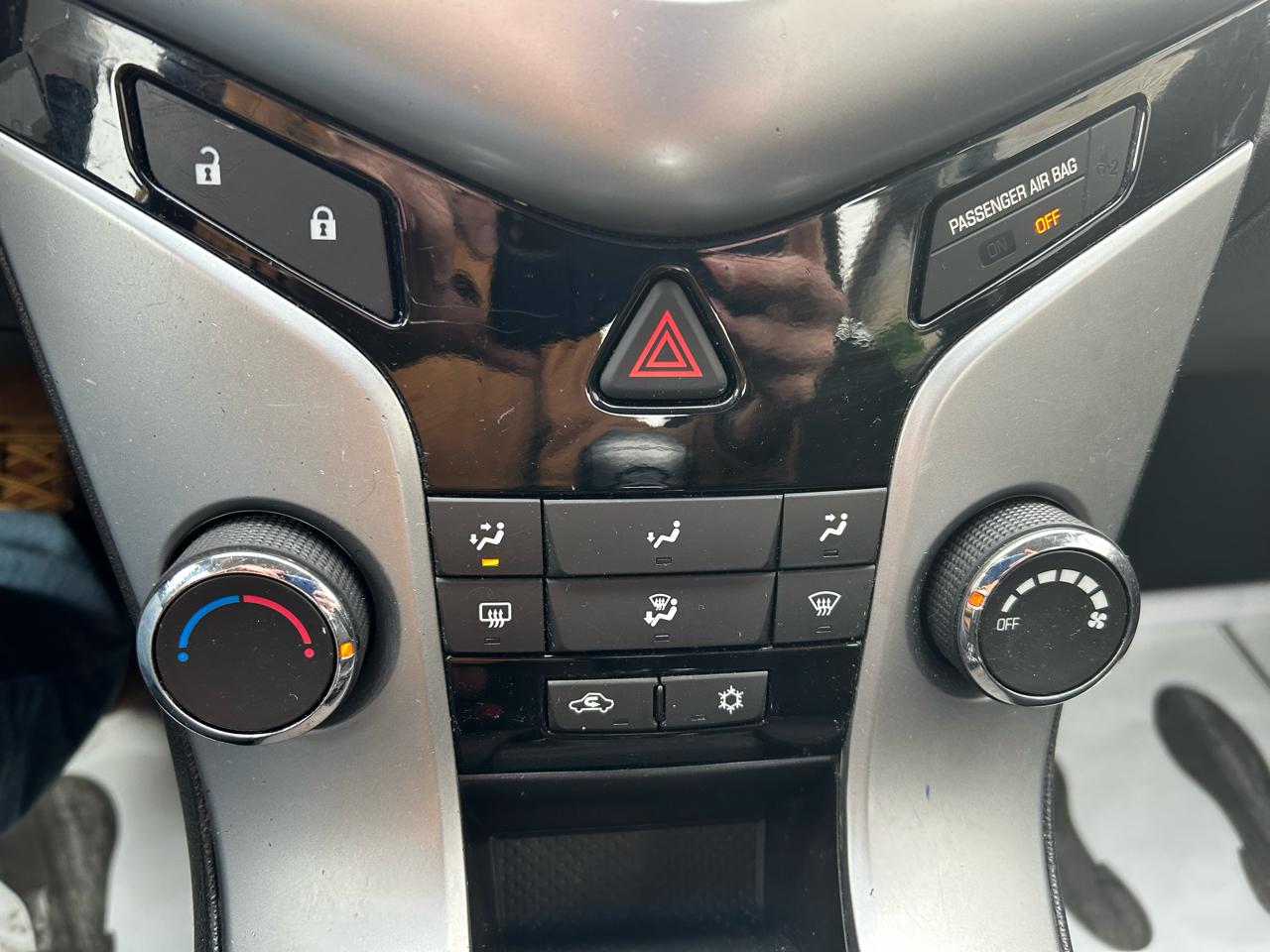 Chevrolet Cruze 1LT Auto 2014