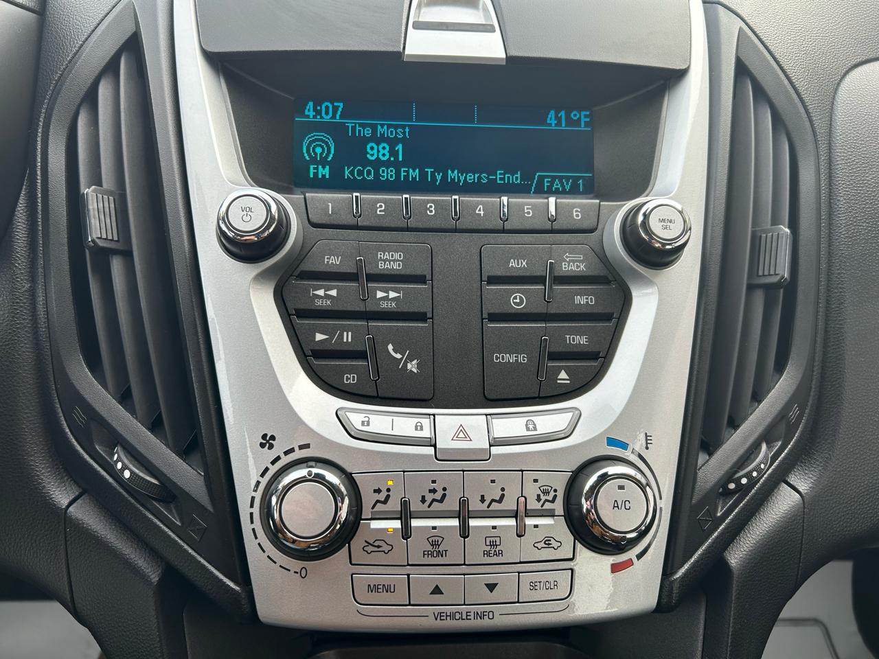 Chevrolet Equinox LS 2WD 2013