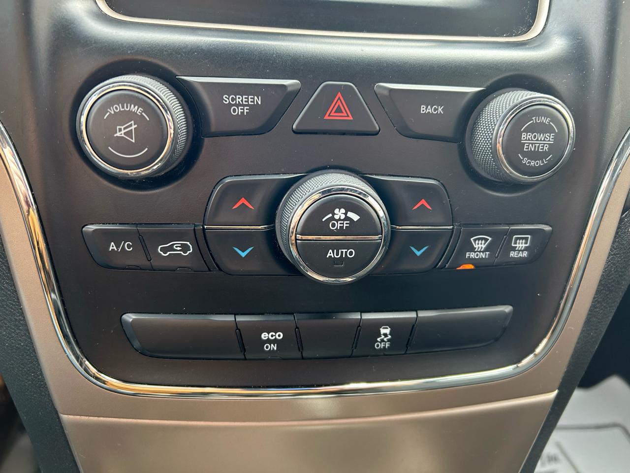 Jeep Grand Cherokee Laredo 4WD 2014