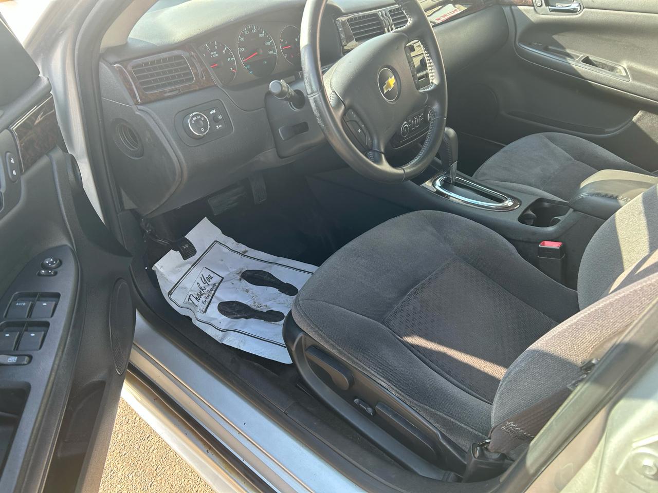 Chevrolet Impala LT (Fleet) 2012