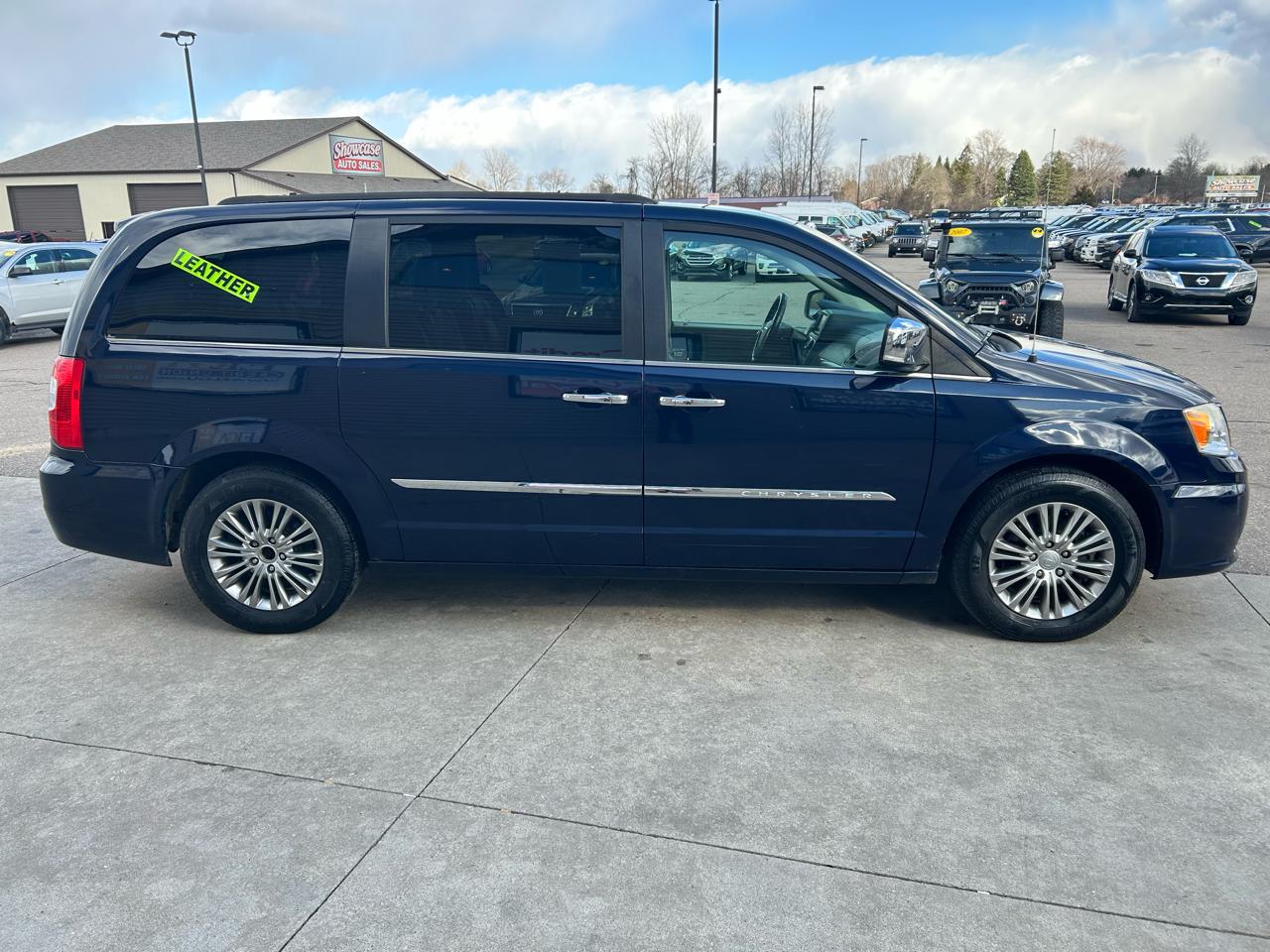 Chrysler Town & Country Touring-L 2015