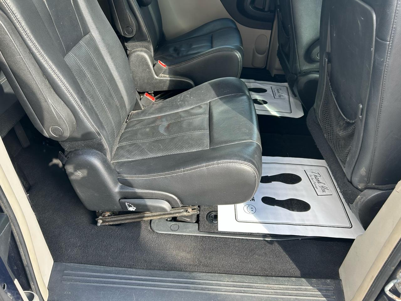 Chrysler Town & Country Touring-L 2015