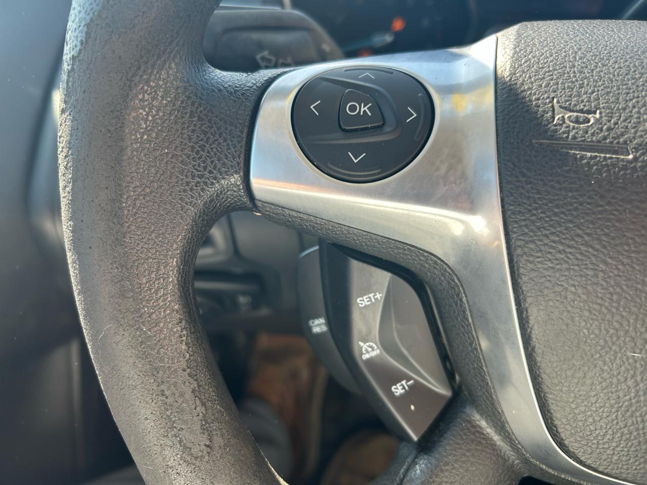 Ford Focus SE Sedan 2013