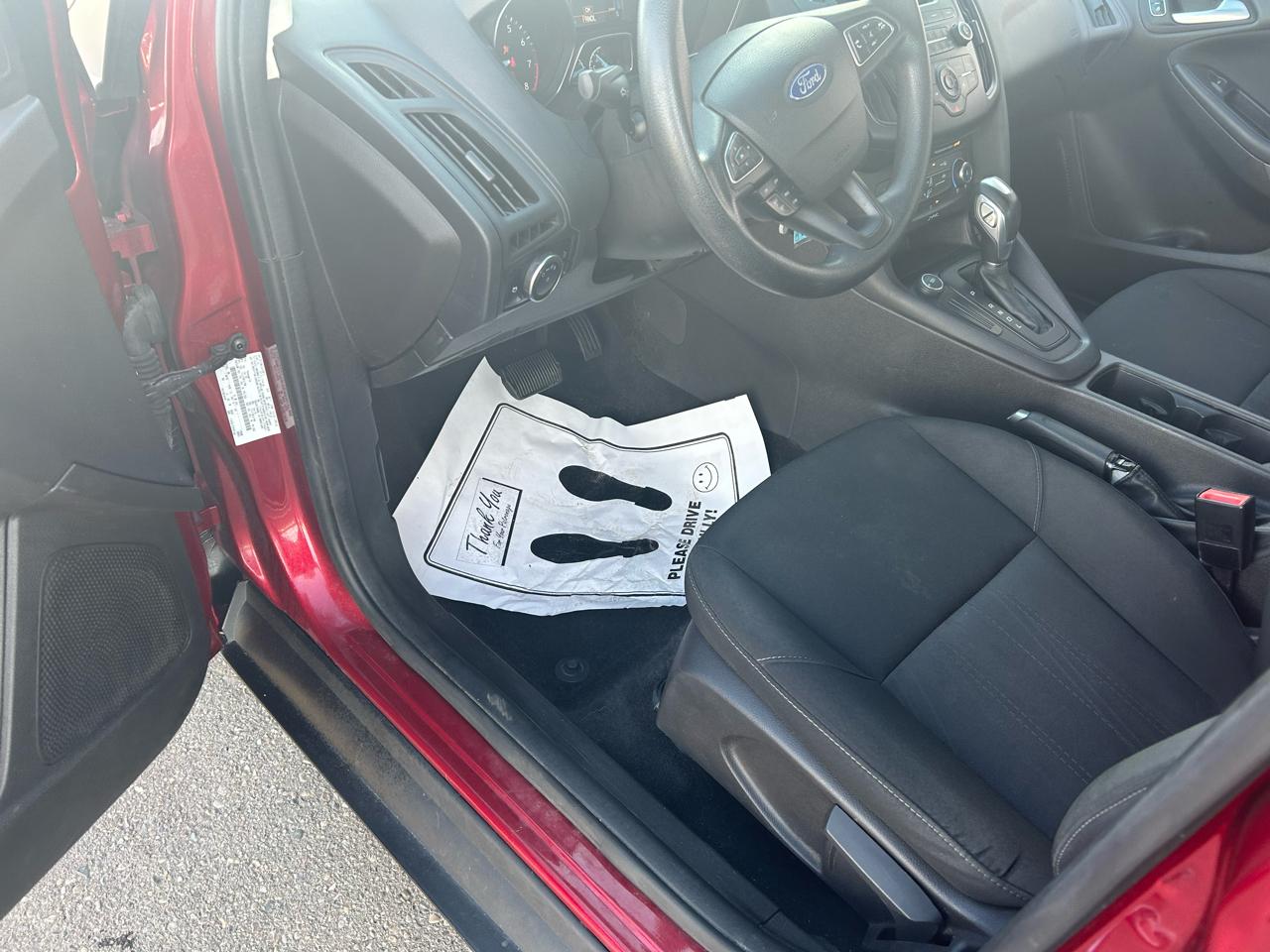 Ford Focus SE Sedan 2015