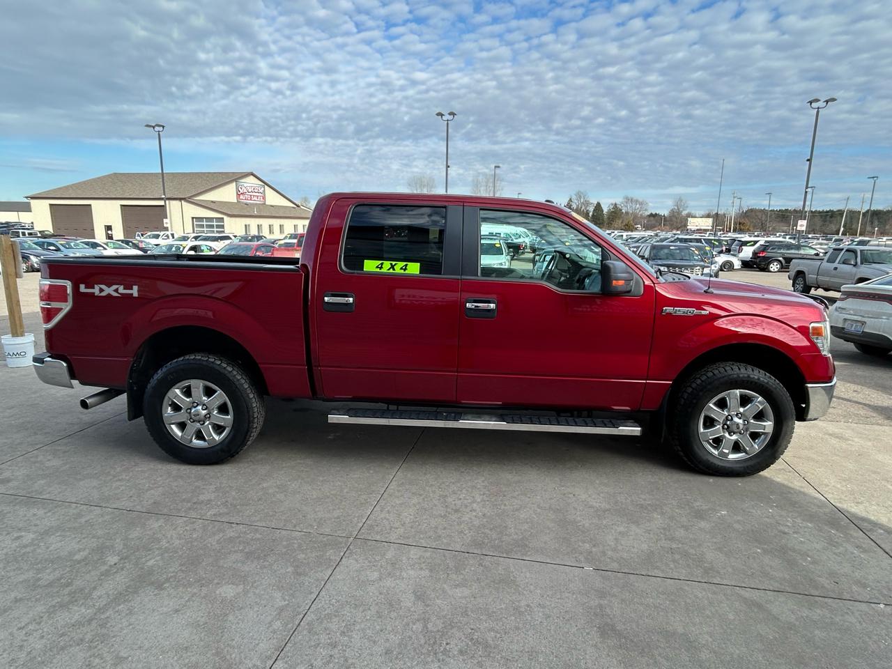 Ford F-150 SuperCrew 139" XLT 4WD 2014