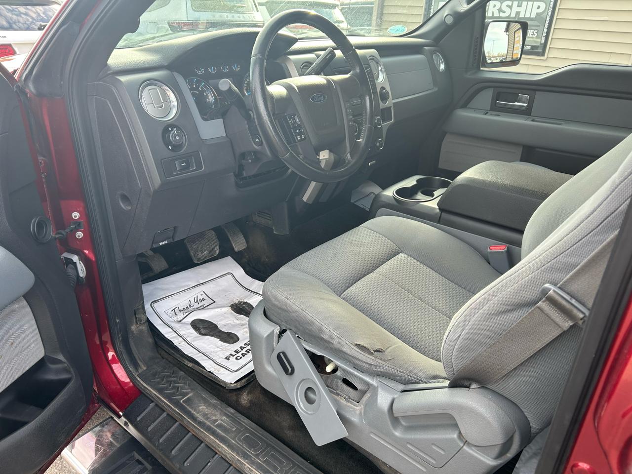 Ford F-150 SuperCrew 139" XLT 4WD 2014