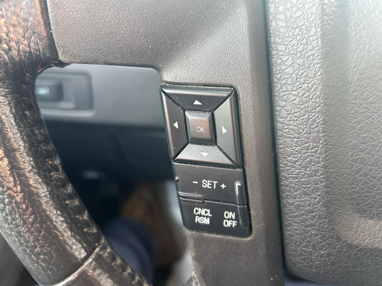 Ford F-150 SuperCrew 139" XLT 4WD 2014