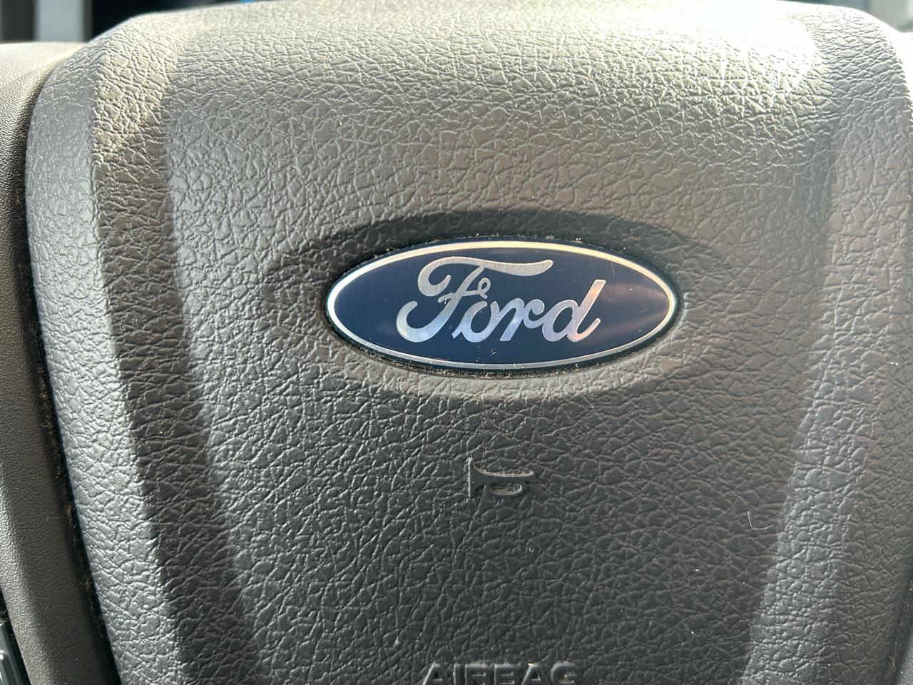 Ford F-150 SuperCrew 139" XLT 4WD 2014