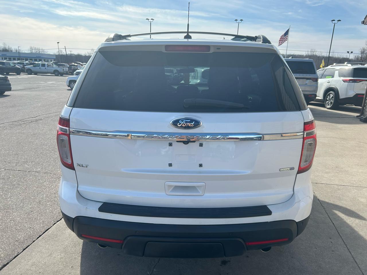 Ford Explorer XLT 4WD 2014