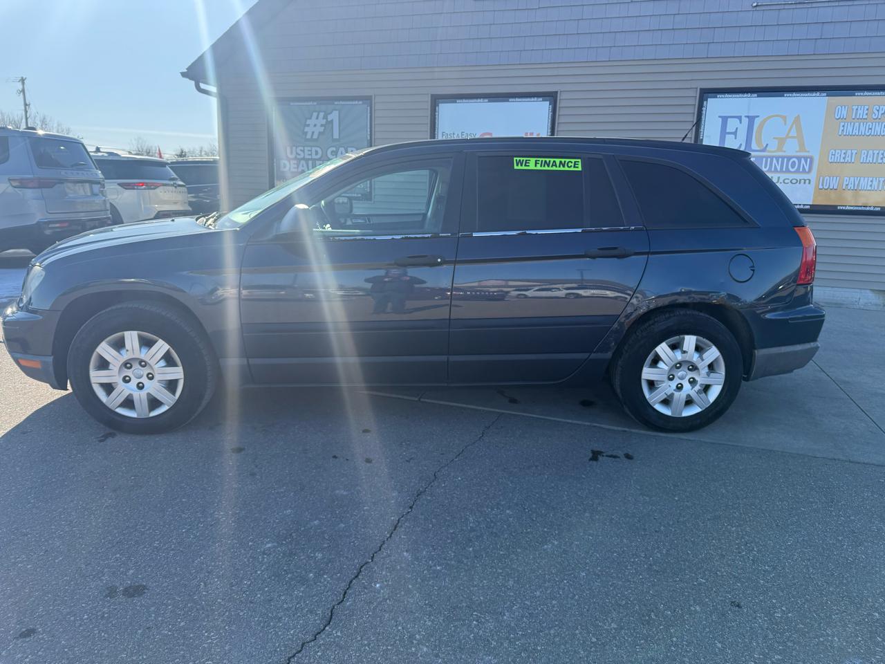 Chrysler Pacifica LX FWD 2008