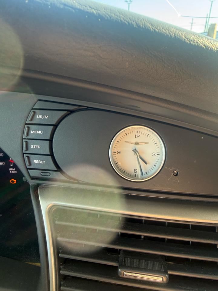 Chrysler Pacifica LX FWD 2008