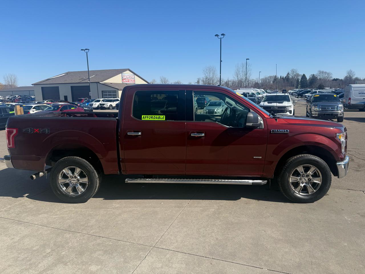 Ford F-150 XL SuperCrew 5.5-ft. Bed 4WD 2015