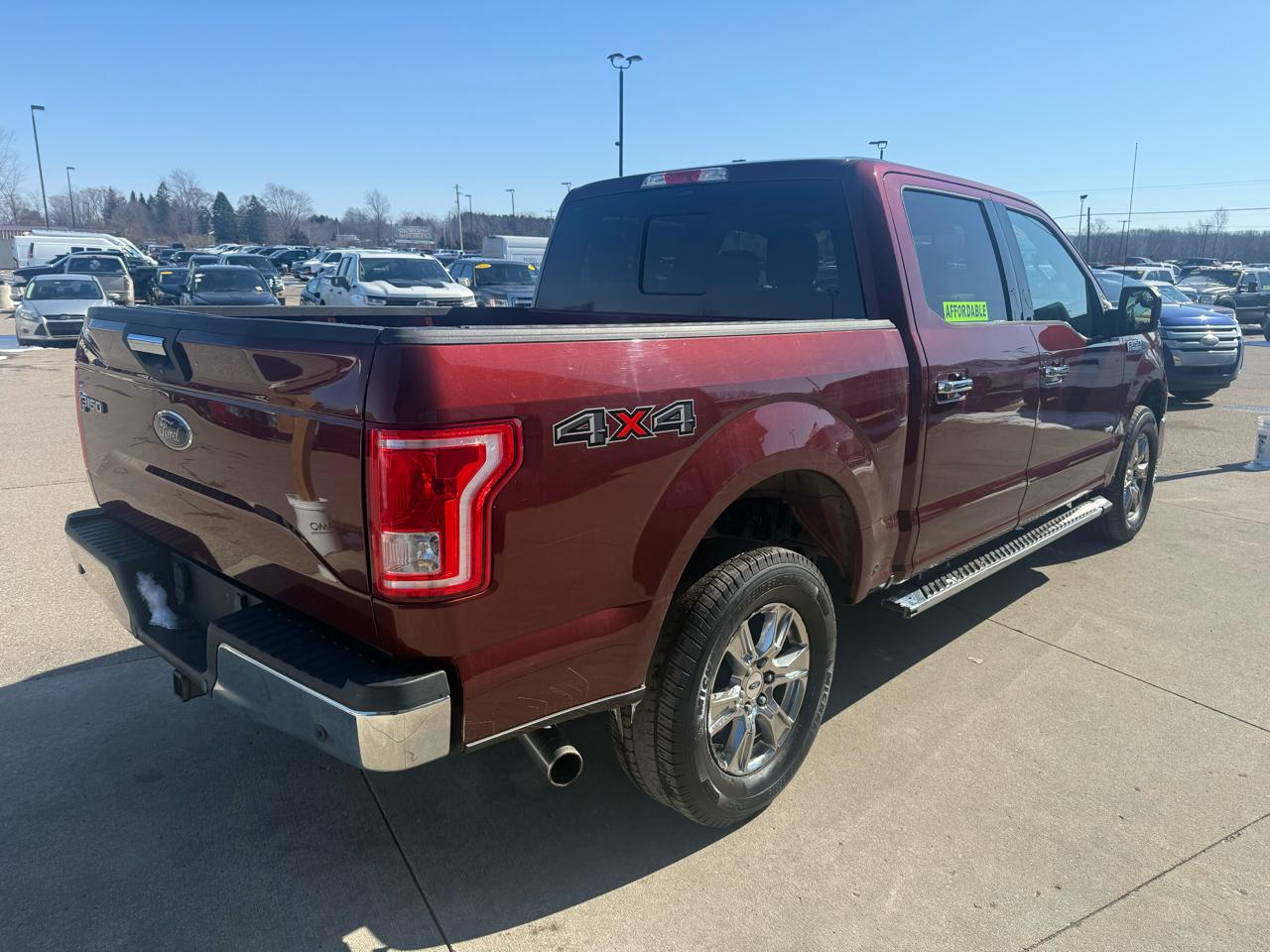Ford F-150 XL SuperCrew 5.5-ft. Bed 4WD 2015