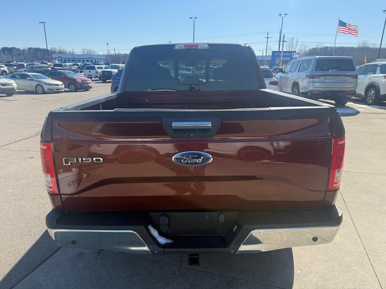 Ford F-150 XL SuperCrew 5.5-ft. Bed 4WD 2015