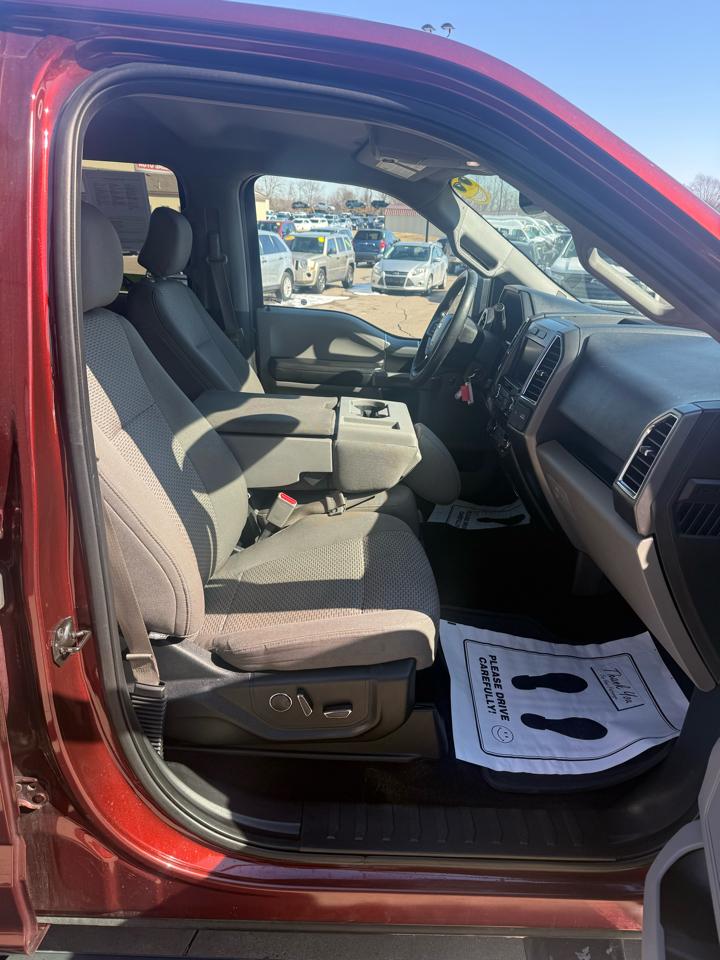 Ford F-150 XL SuperCrew 5.5-ft. Bed 4WD 2015